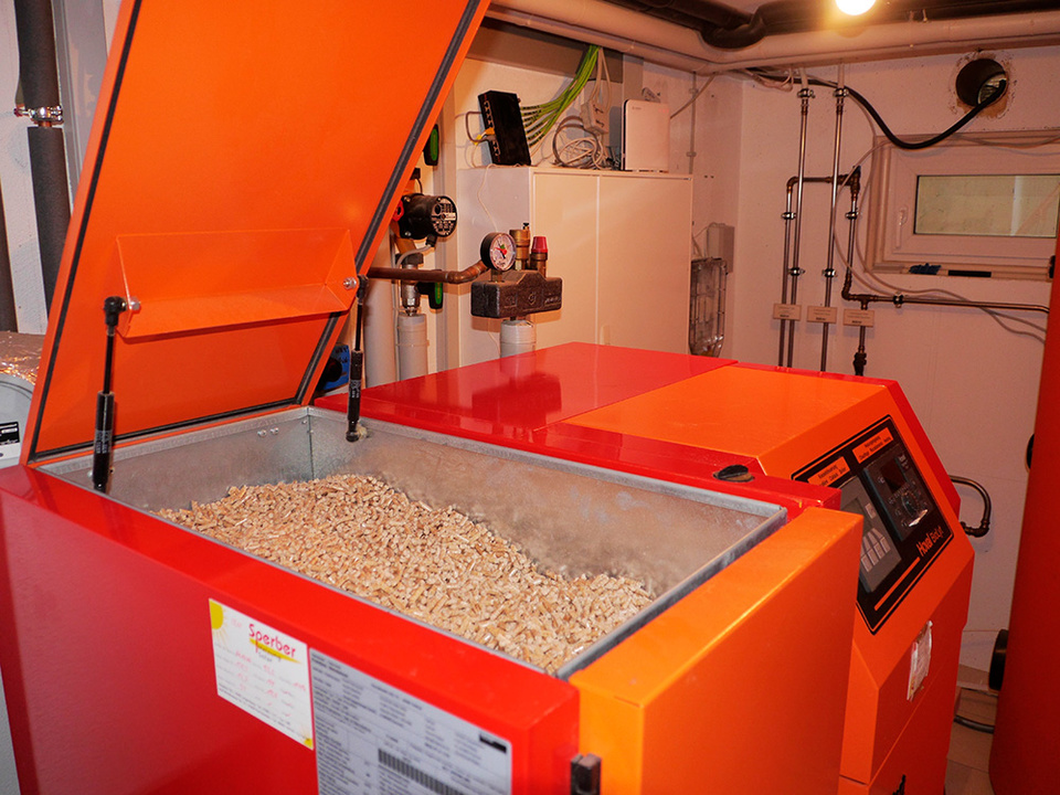 Palletheizung2 bei Husmann Elektrotechnik in Bruchhausen-Vilsen